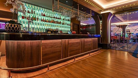 07 Bar